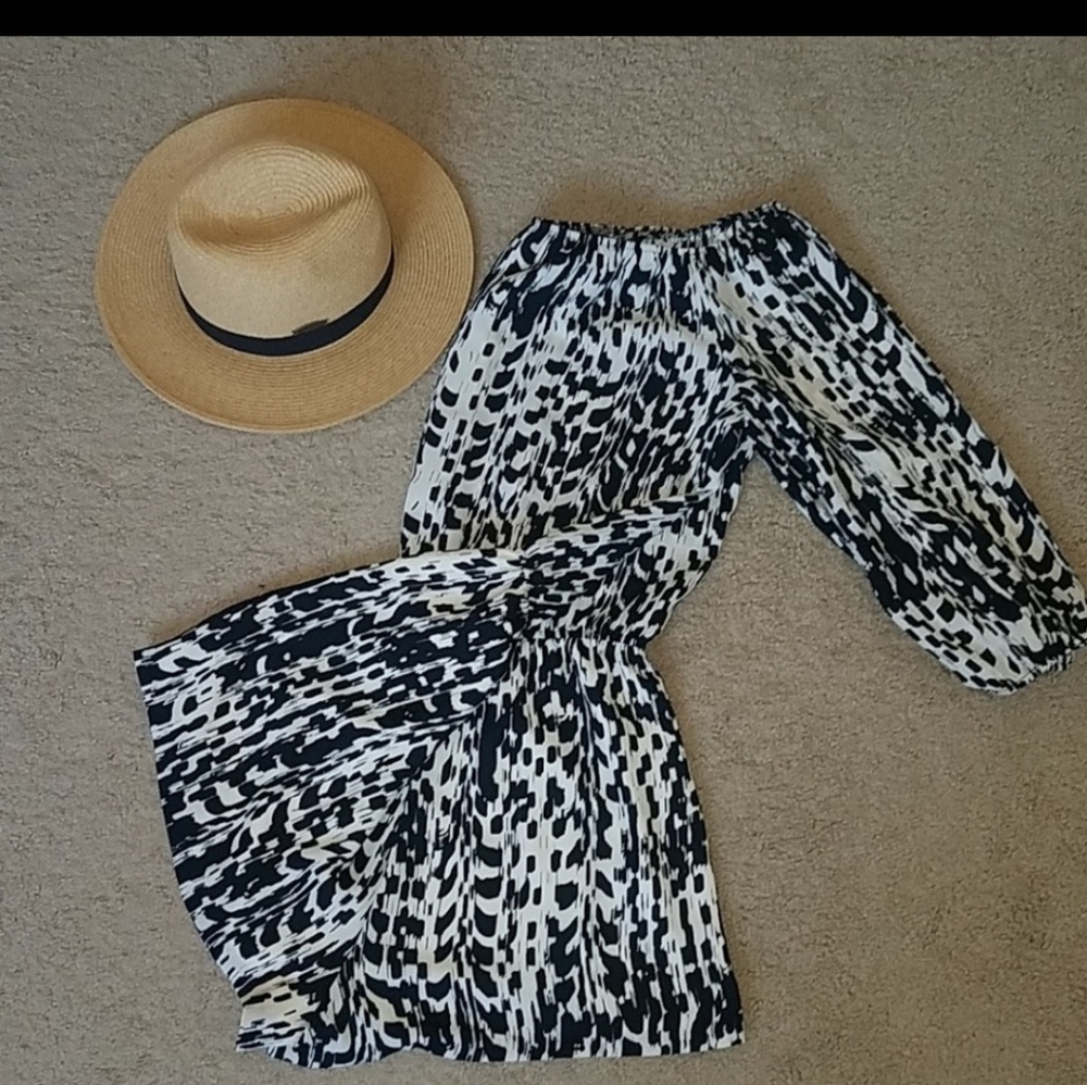 ♥️NWOT love... ady  romper ♥️